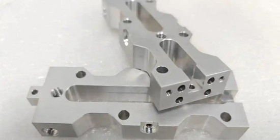 關于這款鋁合金氧化膜清洗劑的大作用