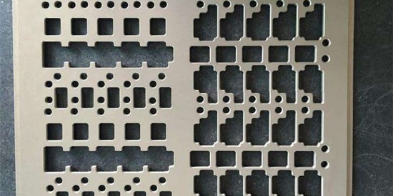 關于smt行業中水基鋼網清洗劑的重要性